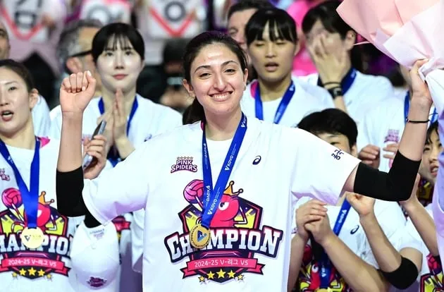 “트로피 도전 선언”…투트쿠, 흥국생명 우승 주역→AEK 아테네 이적 확정 / 연합뉴스