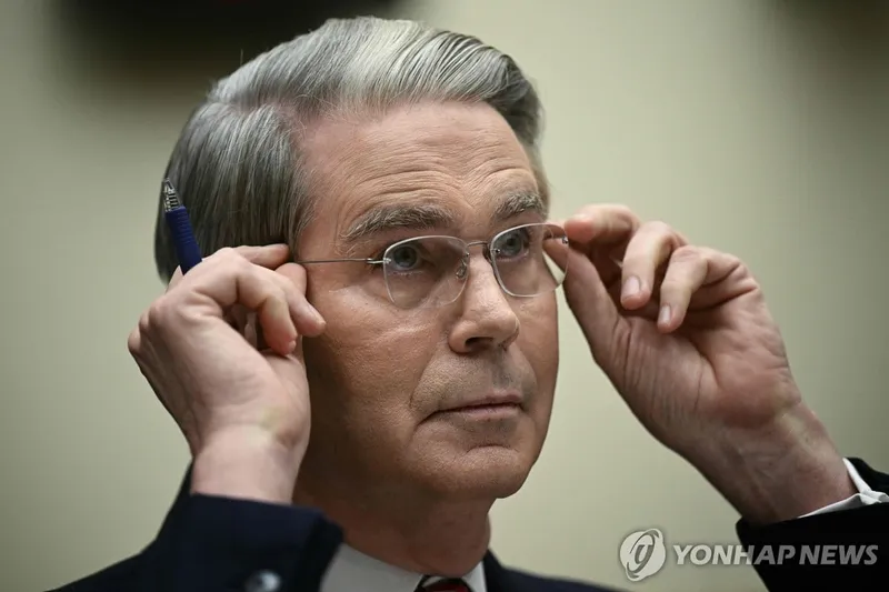 베선트 미 재무 “디폴트 없을 것”…미중 정상 통화 기대·무역 불확실성 지속