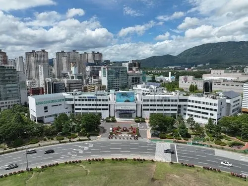 창원시, 현충일 추념과 ‘태극기 바람’…순국선열 기리며 호국감성 확산→보훈문화 새 길 연다