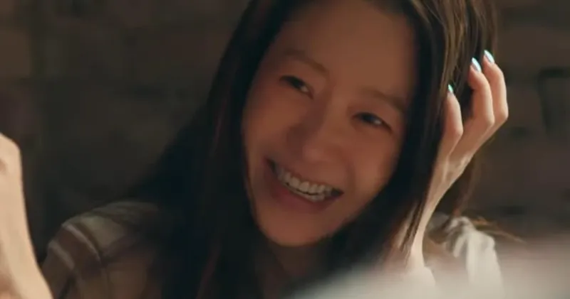 “브이로그 마지막 편집 중”…고현정, 꾸밈없는 미소→따뜻한 일상 증명 / 배우 고현정 인스타그램