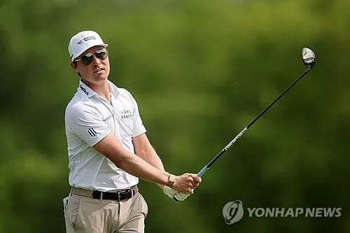 “9계단 상승”…벤 그리핀, PGA 눈부신 역전→세계랭킹 15위 등극 / 연합뉴스