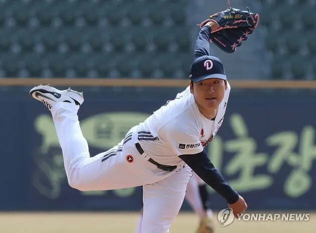 “첫 등판 3실점”…곽빈, KIA전 제구 난조→두산 마운드 흔들