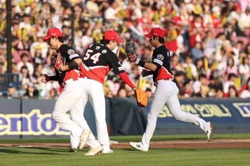 “감독 교체 첫판 참패”…두산, KIA전 3-11 패→6연패 수렁