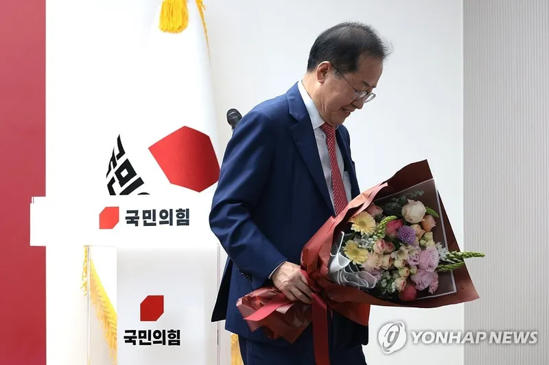 “홍준표, 국민의힘 잡동사니 비판…병든 숲 불태워야→대선 패배 책임론 부상”