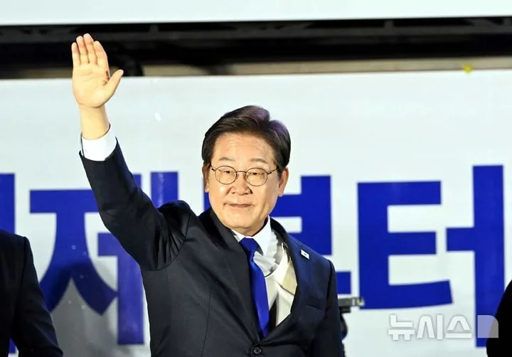 AI 생태계 100조 투자…이재명 정부, 글로벌 3대 강국 목표로 도약→국가 전략 재편