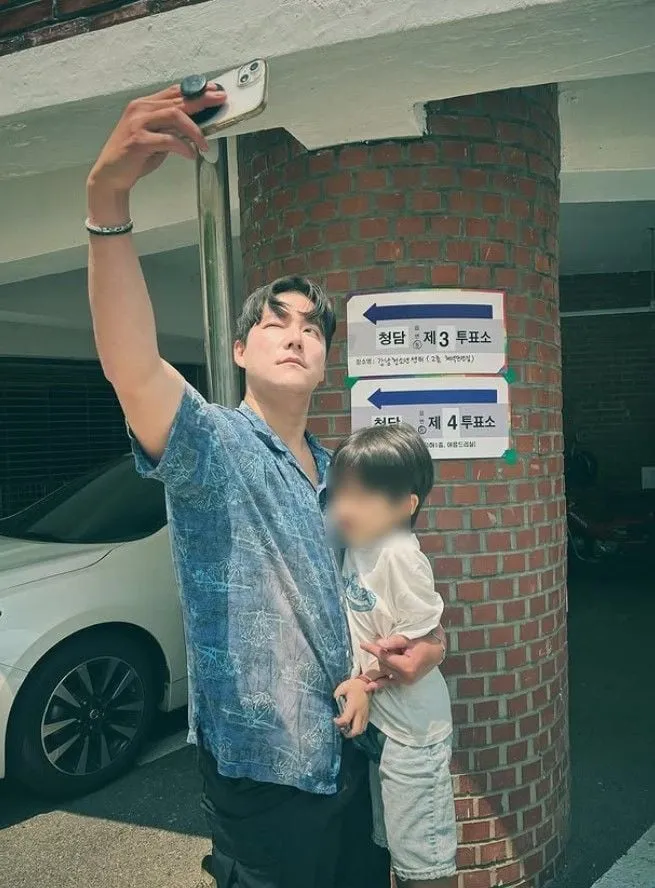 “투표 앞에서 멈춘 웃음”…조태관, 캐나다 국적 고백→투표소 앞 아쉬움