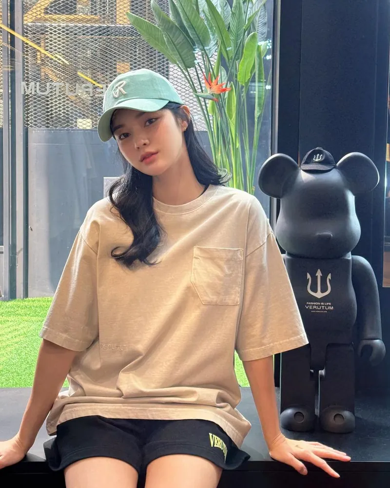 “나 모자 많이 좋아하네”…한으뜸, 싱그러운 여름날→여유 속 청량미 / 모델 한으뜸 인스타그램