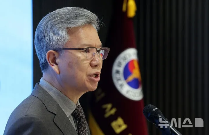 “의협, 보건부 신설 촉구”…공공의대 증설 우려→보건의료정책 재편 분석
