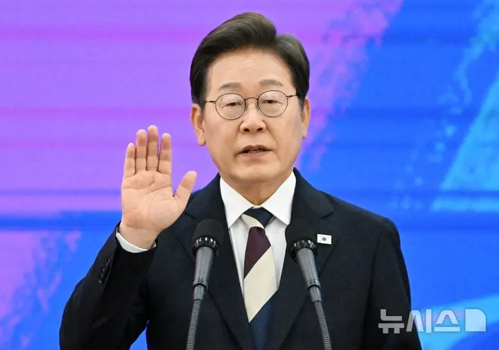 AI 컨트롤타워 개편…정부, 100조 투자로 산업지도 전환→정책 거버넌스 재구성