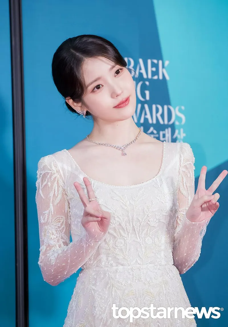 아이유/톱스타뉴스 HD포토뱅크