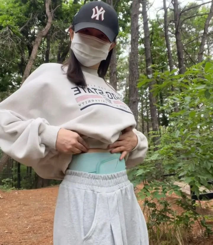“곧장 복도 걸었다”…윰댕, 자궁 적출 후 담담 고백→용기 전한 심경