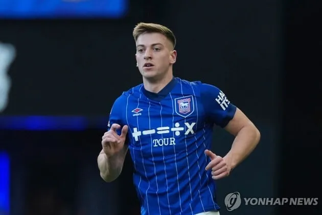 “첼시 UCL 진출 확정”…리엄 델랍, 맨유 제치고 영입→최전방 전력 강화