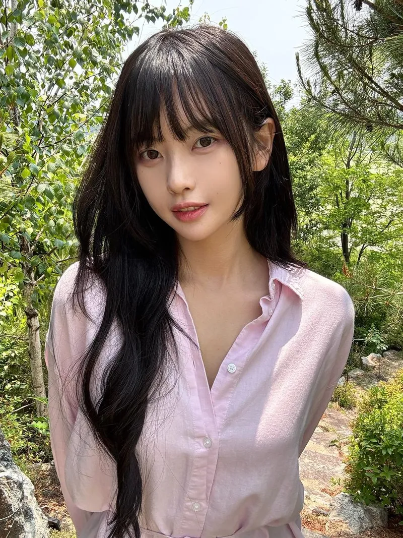 “기억의 조각들”…고말숙, 초여름 햇살 아래→순수의 미소 / 인플루언서 고말숙 인스타그램