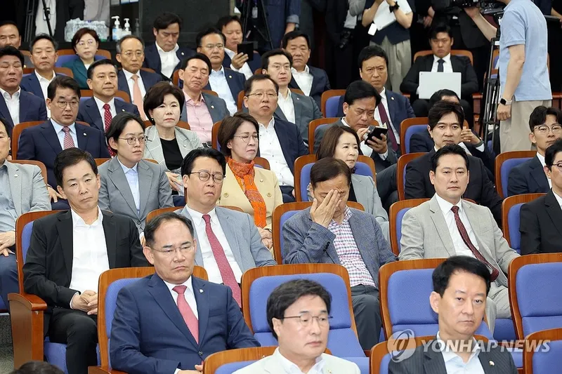 국민의힘, 특검·징계법 논란에 강경 반대