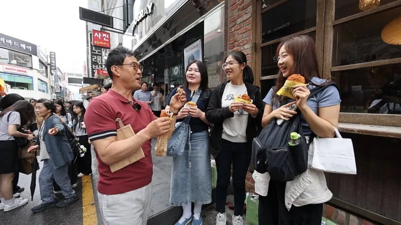 “오징어 두루치기 한 입에 울컥”…동네 한 바퀴 이만기, 대전 노포의 시간→골목의 맛과 꿈 / KBS