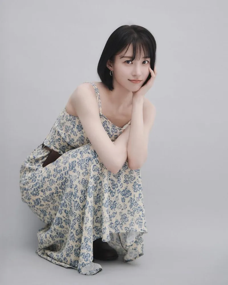 “햇살에 물든 미소”…서지혜, 초여름 여운→자연 속 청초함 / 배우 서지혜 인스타그램