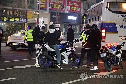 현충일 폭주·난폭운전 엄정 대응…경찰, 도로질서 재정비→처벌 수위 강화