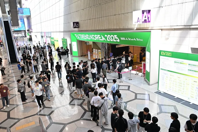 “EV 트렌드 코리아 2025”…전기차 미래 청사진 제시→글로벌 시장 경쟁력 모색