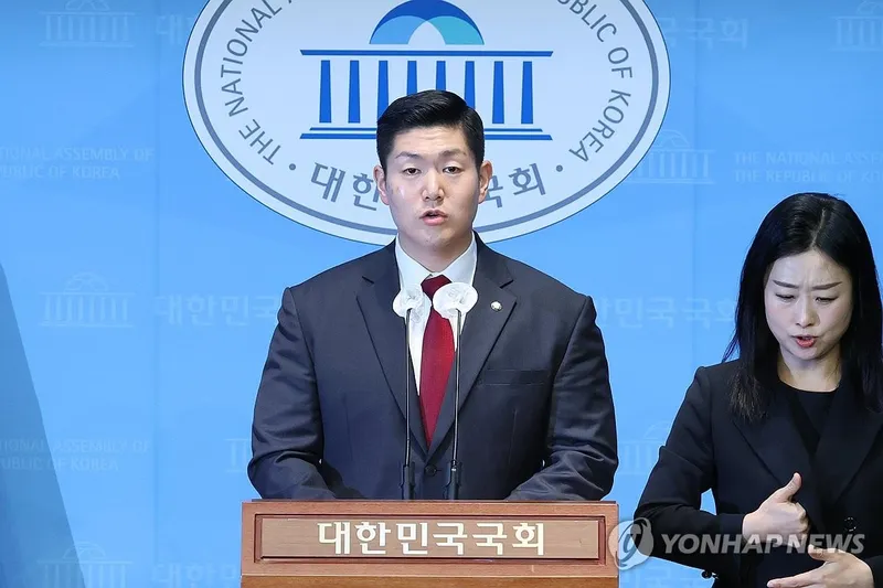 국민의힘 첫목회, ‘졌잘싸’ 프레임 비판→전국 당협회의 요구로 파장 확대