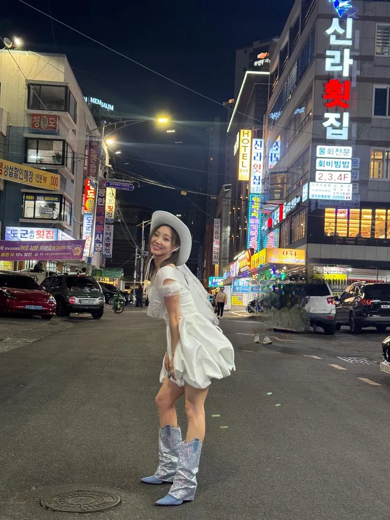 “Bachelorette party in BUSAN”…민, 결혼 전야 부산→환희와 설렘의 밤 / 걸그룹 미쓰에이 민 인스타그램