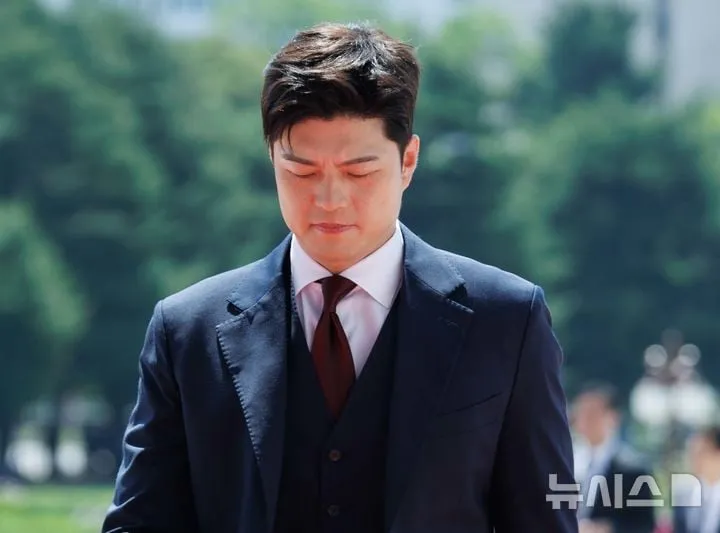 국회에서 열린 대통령 취임선서식에 참석한 김용태 비대위원장 / 뉴시스