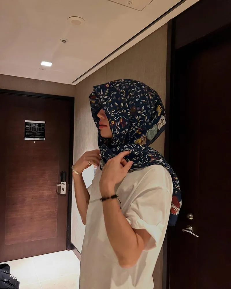 “거울에 비친 순간”…정일훈, 초여름 휴식→유쾌한 변신 / 가수 정일훈 인스타그램