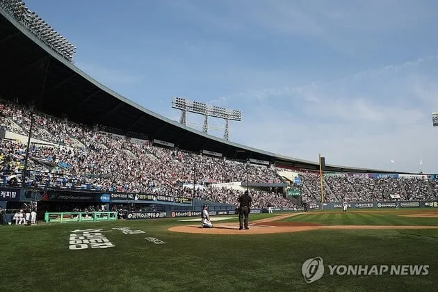 “현충일 전 구장 매진”…KBO리그, 3번째 만원 사례→관중 537만 돌파