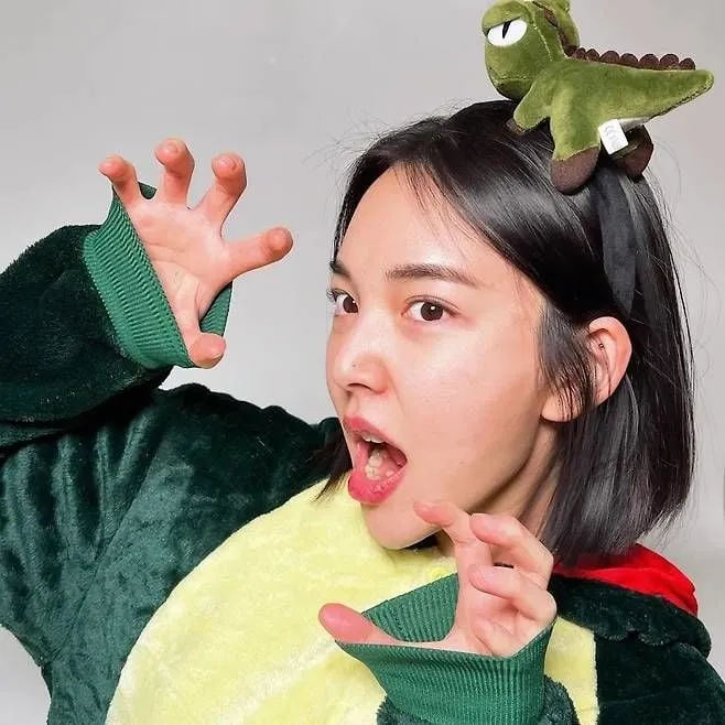 “거센 후폭풍”…잡식공룡, 지역 비하 논란→5·18 재단 기부 사과