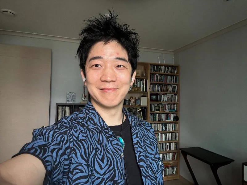 “금주 100일의 흔적” …한경록, 변함없는 미소→여름빛 셀카 여운 / 그룹 크라잉넛 한경록 인스타그램