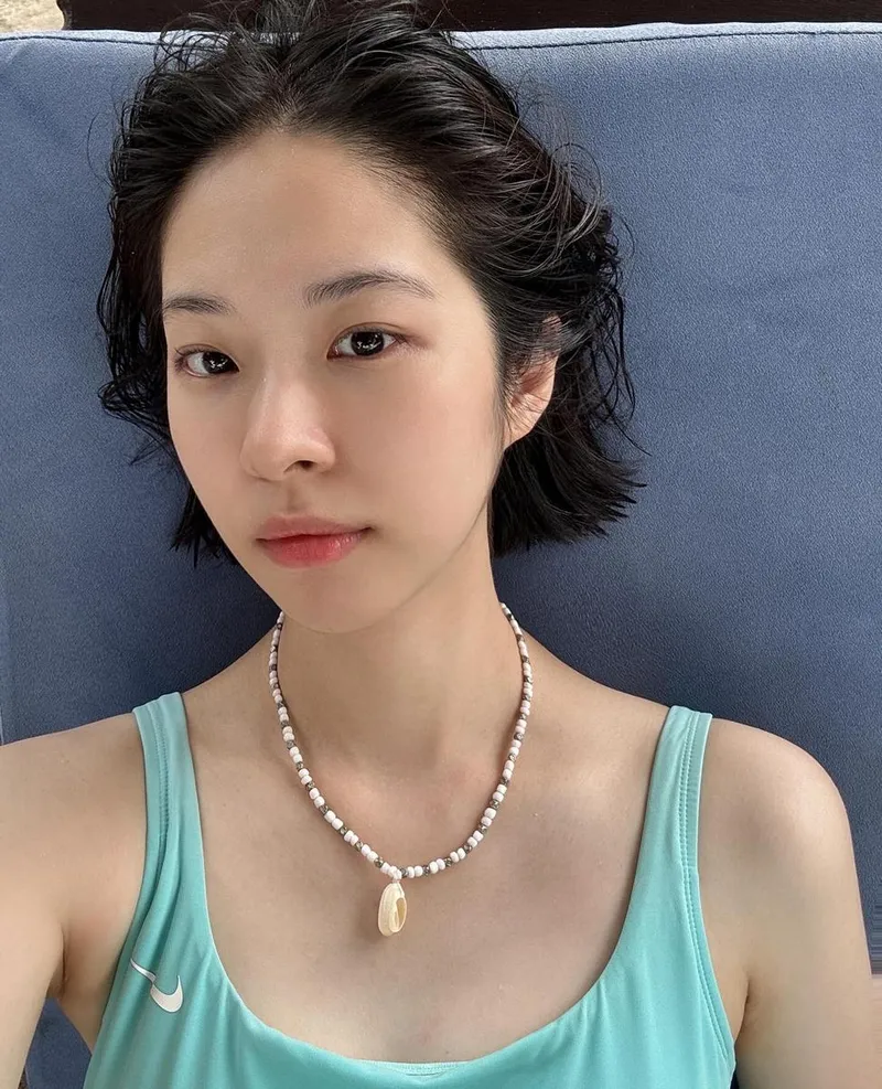 “투명한 오후의 공기처럼”…서은수, 여름빛 미소→청량한 휴식 / 배우 서은수 인스타그램