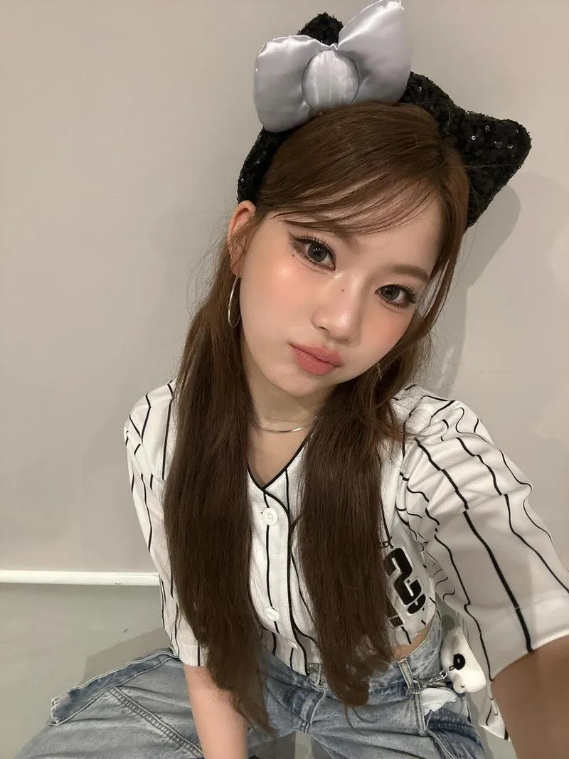 “안녕히 주무세요”…아이사, 새벽 공기 품은 변신→고양이 미소 / 스테이씨 아이사 인스타그램