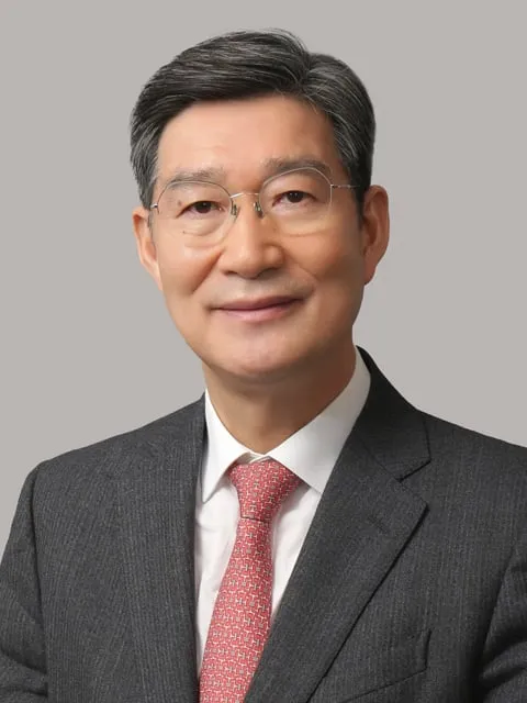 “특수통 검사 출신 변호사 발탁”…이재명 대통령, 오광수 민정수석 임명→사법연수원 동기 인연 [프로필] / 법무법인 대륙아주