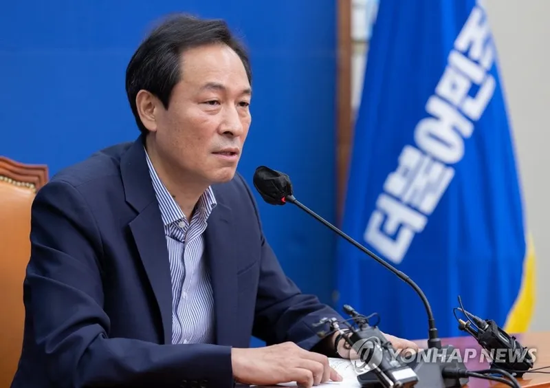 이재명, 우상호 등 중용…대통령실 수석단 개편→정무·소통 라인 쇄신 물결
