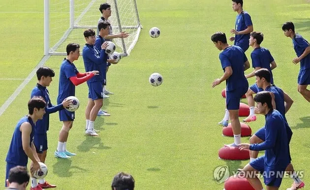 “젊은 피 소집”…홍명보호, 파주NFC서 재정비→쿠웨이트전 세대교체 시동