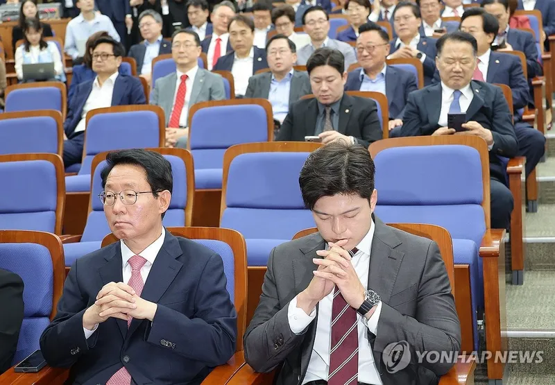 국민의힘 전대·비대위 갈등 확산