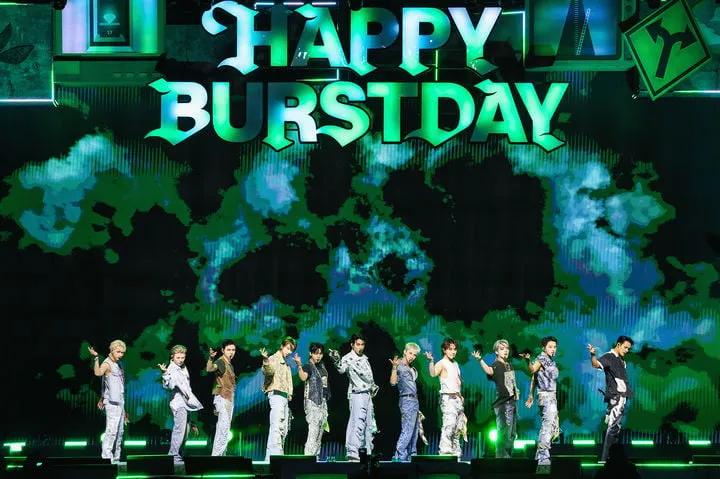 “세븐틴, 새로운 탄생의 의지”…정규 5집 ‘해피 버스트데이’ 빌보드 2위→자체 최고 기록