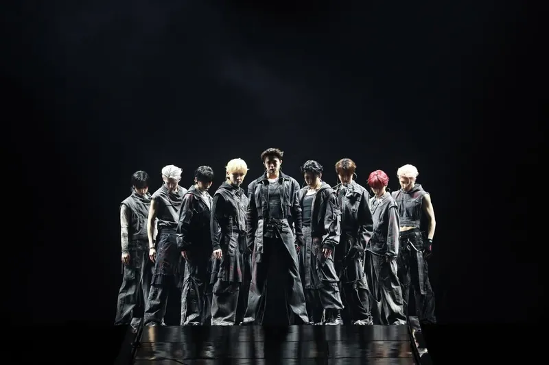 “밤을 밝힌 함성”…&TEAM, ‘AWAKEN THE BLOODLINE’ 서울 피날레→진화의 증명