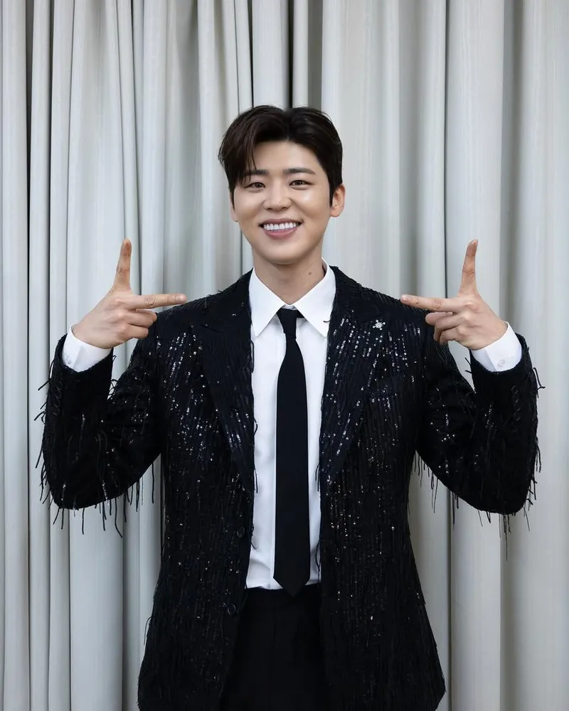 박지현/오피셜