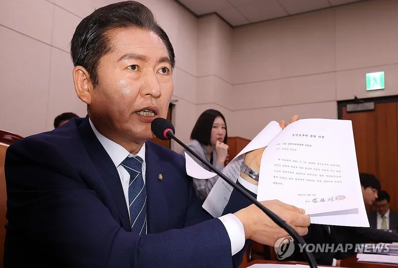 정청래, 재판중지법 12일 강행의지 드러내…국회 본회의 의지→대법관 증원 논란 확산