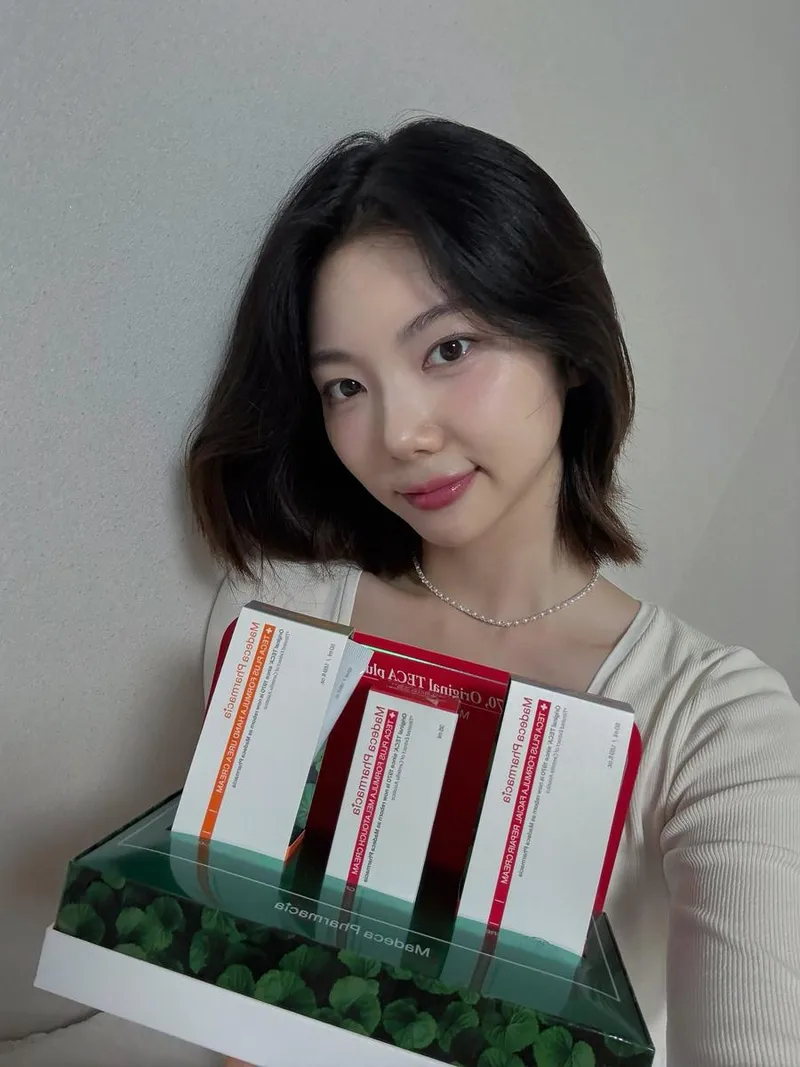 “나눔의 마음으로 전해요”…이가은, 진정성 담긴 미소→기부 현장 취재 / 배우, 가수 이가은 인스타그램