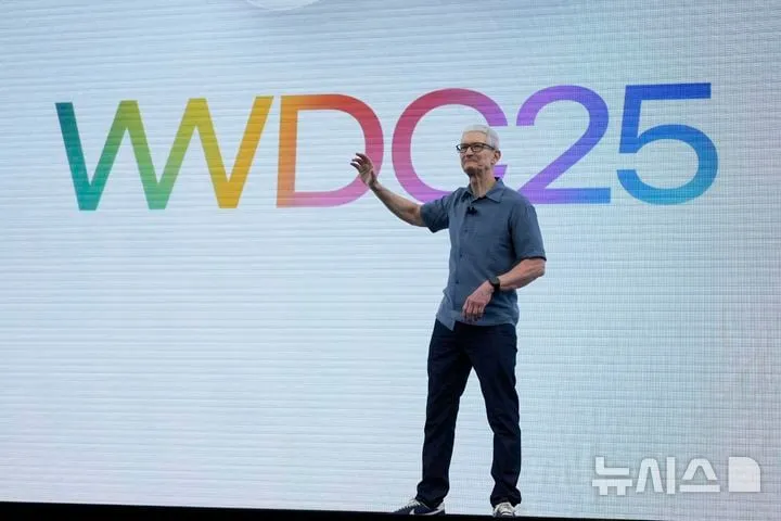 애플 WWDC25, AI 혁신 부재 논란