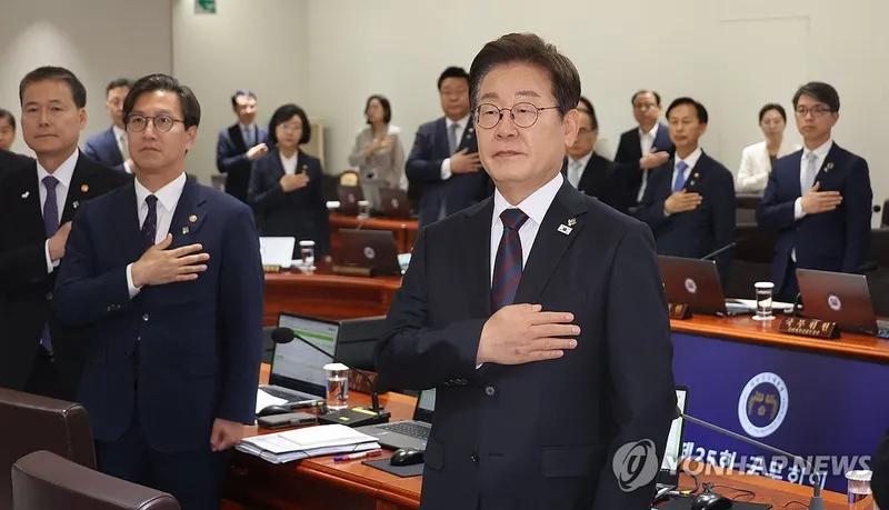 “이재명, 5200만 삶 지키려 흔들림 없는 각오”…尹정부 장관 향한 당부→국정 운영에 변화 물결