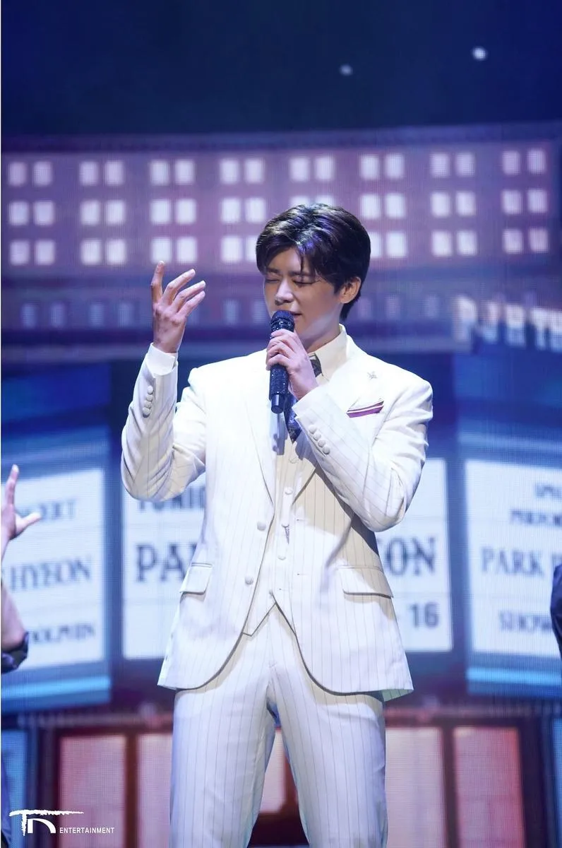 박지현/오피셜