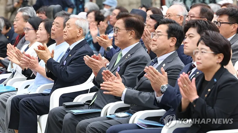 6·10항쟁의 빛과 권력의 그림자