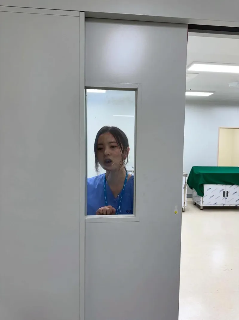 “나를 내내 아리게 했던 은영이”…황보름별, 따스한 여운→심연 속 시선 / 배우 황보름별 인스타그램