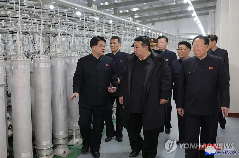 IAEA 그로시, 북 영변 신형 핵시설 포착