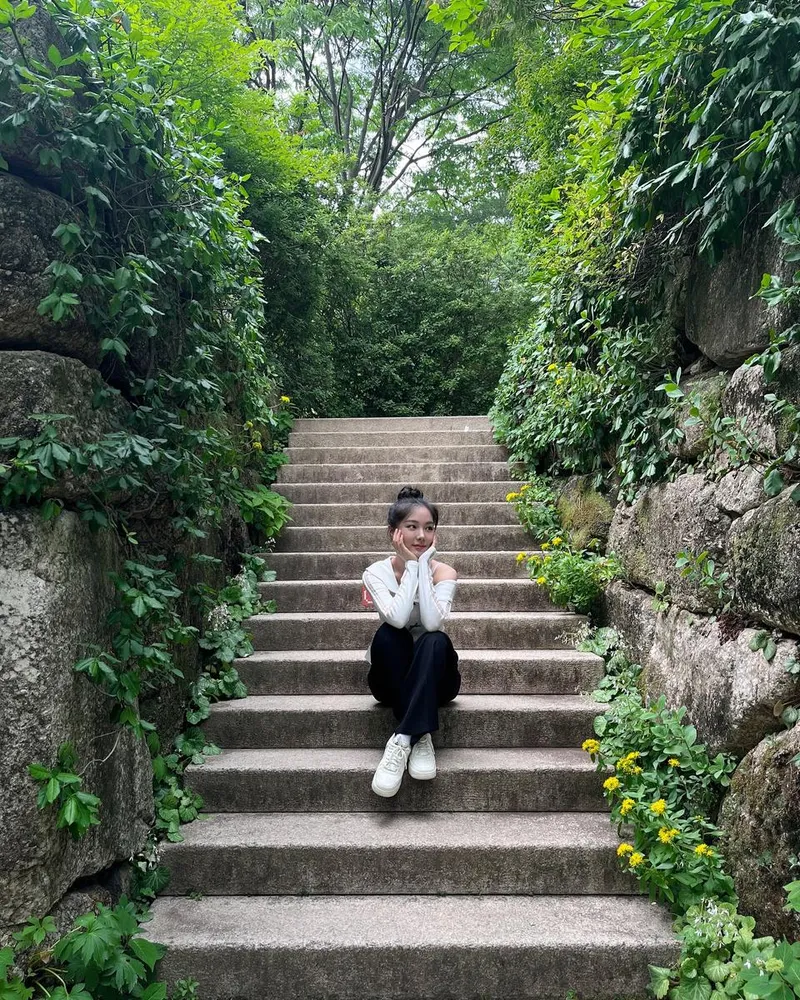“꼭 보고 싶었던 순간”…박시우, 싱그러운 초여름→예술 산책 인증 / 배우 박시우 인스타그램