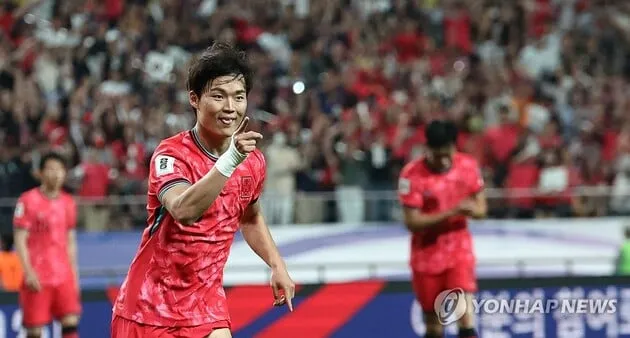“선발 데뷔 골 작렬”…오현규, 쿠웨이트전 득점포→최전방 경쟁 선도