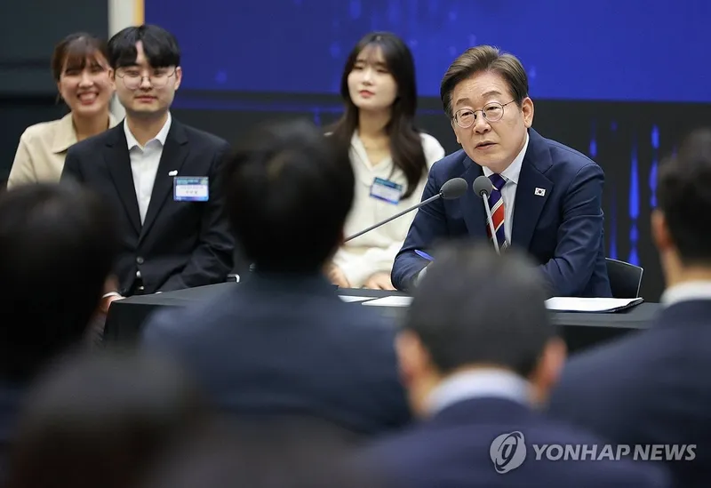이재명, 한국거래소서 불공정단죄 목소리