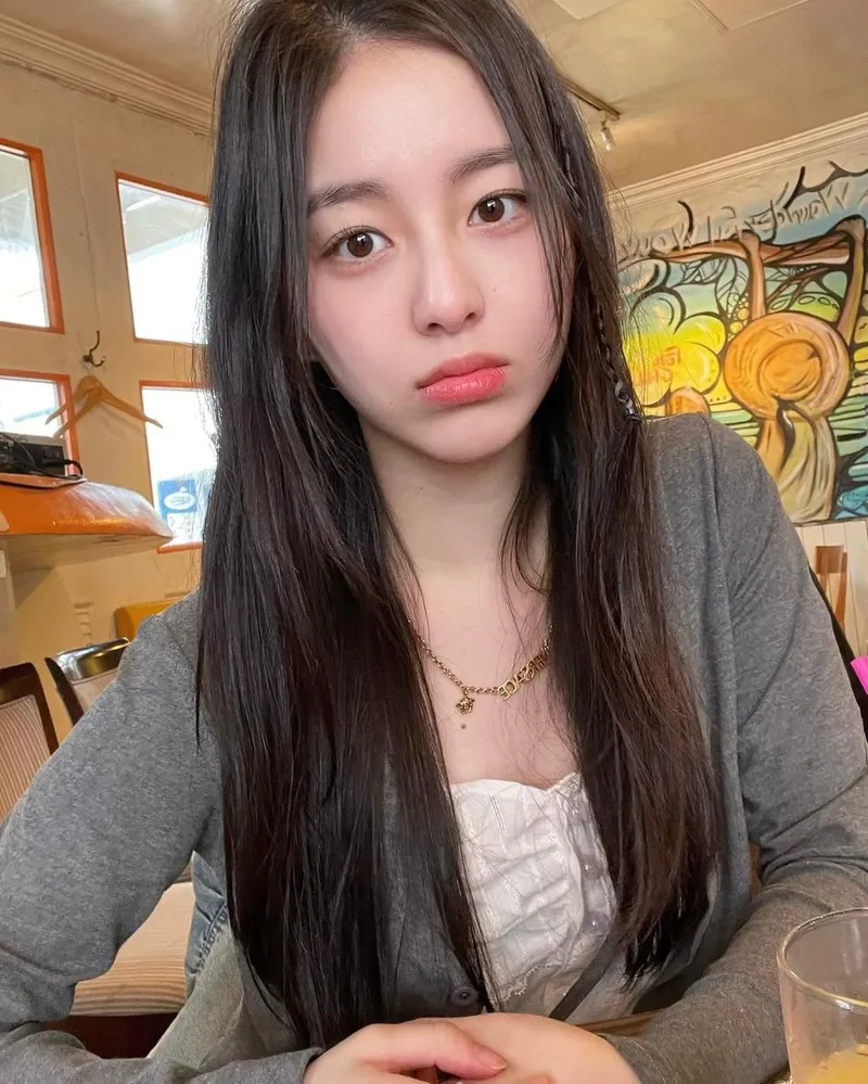 “유후지후”…박지후, 청초한 눈빛→잔잔한 여운 / 배우 박지후 인스타그램